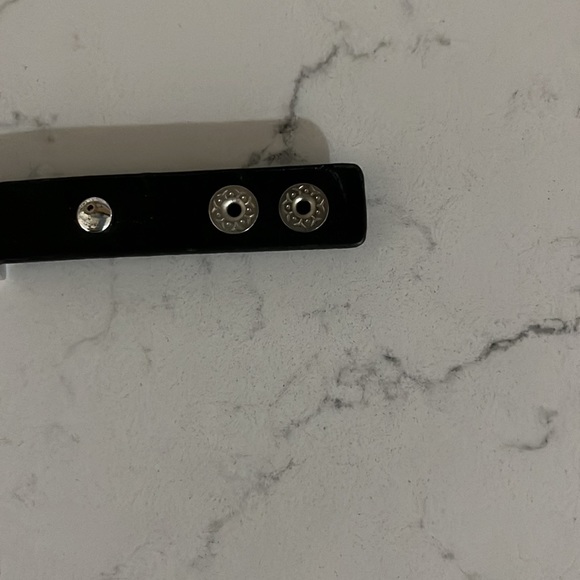 Y2K Super Cute Leather Cuff Bracelet - Picture 5 of 8